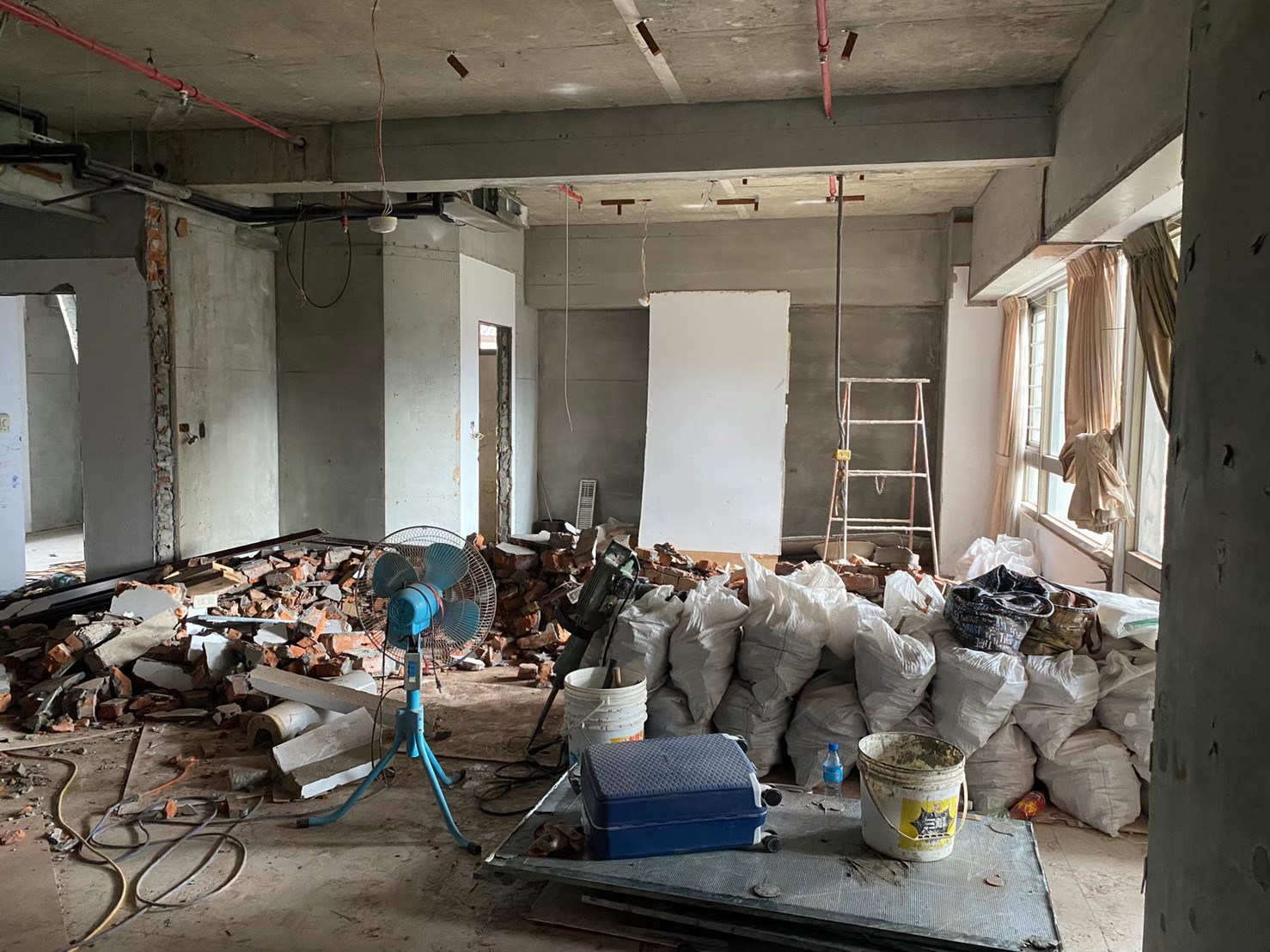 【看這篇就夠】【新手裝修系列】從 0 到 1,一次就了解「 新屋 / 新成屋 」裝修裝潢所有流程